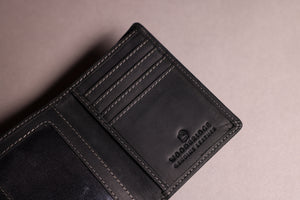 Woodbridge Men's Trifold Black Leather Wallet