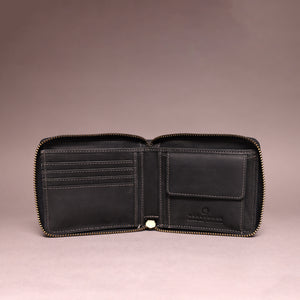 Woodbridge Men's Black Zip Around Leather Wallet