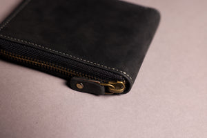 Woodbridge Men's Black Zip Around Leather Wallet