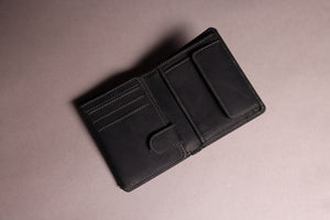 Woodbridge Men's Trifold Black Leather Wallet With Coin Pocket