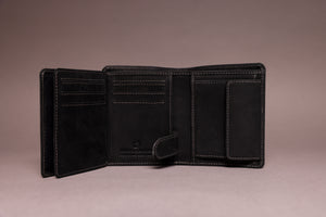 Woodbridge Men's Trifold Black Leather Wallet With Coin Pocket