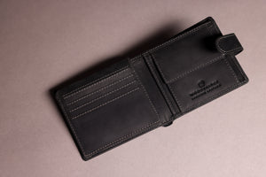 Woodbridge Men's Bifold Black Leather Wallet With Coin Pocket