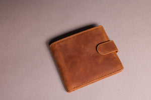 Woodbridge Men's Bifold Cognac Brown Leather Wallet With Coin Pocket