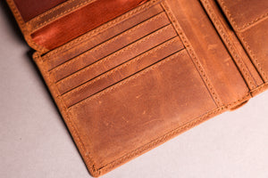 Woodbridge Men's Bifold Cognac Brown Leather Wallet With Coin Pocket