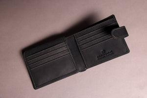 Woodbridge Men's Bifold Black Leather Wallet With Multiple Card Slots