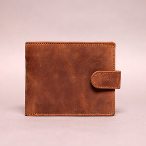 Woodbridge Men's Bifold Cognac Brown Leather Wallet With Multiple Card Slots