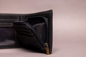 Woodbridge Men's Bifold Black Leather Wallet With Big Coin Pocket