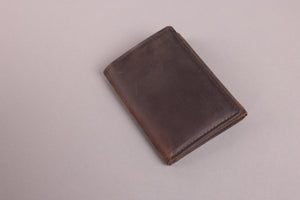 Woodbridge Men's Trifold Rustic Brown Leather Wallet
