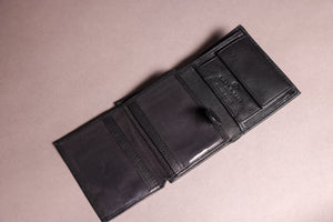 Biggs & Bane Men's Trifold Black Leather Wallet