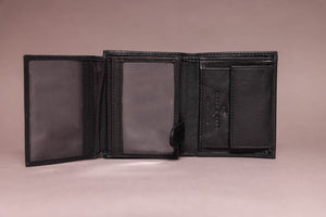 Biggs & Bane Men's Trifold Black Leather Wallet