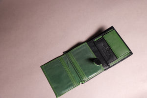 Biggs & Bane Men's Trifold Black & Green Leather Wallet