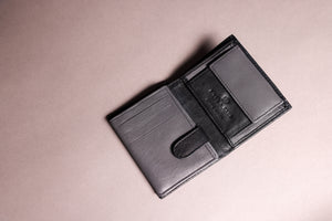 Biggs & Bane Men's Trifold Black & Grey Leather Wallet