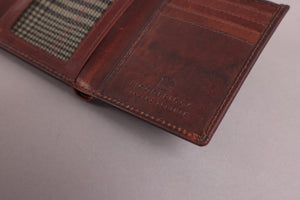 Woodbridge Men's Trifold Brown Oily Leather Wallet