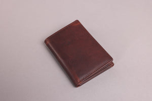 Woodbridge Men's Trifold Brown Oily Leather Wallet