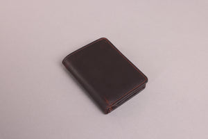 Woodbridge Men's Trifold Brown Oily Leather Wallet