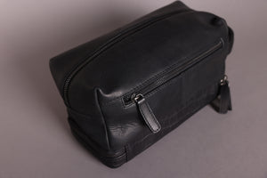 Woodbridge Black Leather Wash Bag