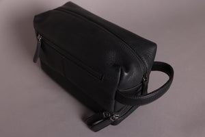 Woodbridge Black Leather Wash Bag